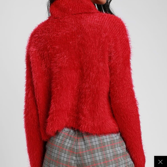 NWT Jack by BB Dakota Bat Your Lashes Red Knit Turtleneck Cropped Sweater Small - Picture 2 of 10
